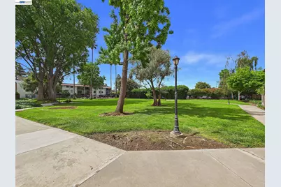 1750 Halford Ave #211, Santa Clara, CA 95051 - Photo 25