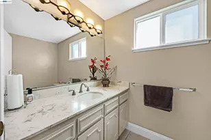 4162 Fairlands Dr, Pleasanton, CA 94588 - Photo 17