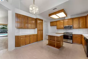 534 Reisling Ct, Manteca, CA 95337 - Photo 11