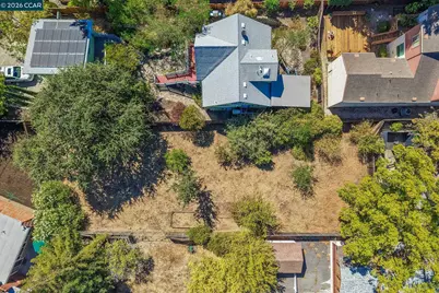 2180 Hillside Ave, Walnut Creek, CA 94597 - Photo 35
