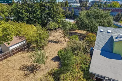 2180 Hillside Ave, Walnut Creek, CA 94597 - Photo 37