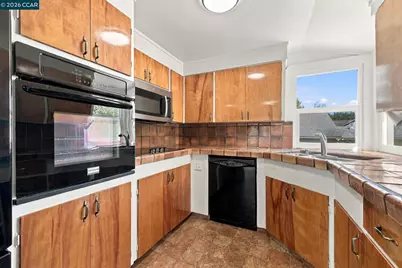 2180 Hillside Ave, Walnut Creek, CA 94597 - Photo 9