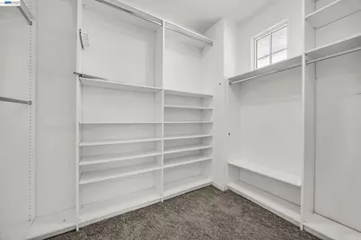 380 Tucker Ave, Alameda, CA 94501 - Photo 25