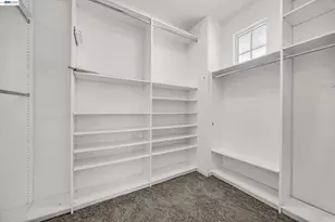 380 Tucker Ave, Alameda, CA 94501 - Photo 25