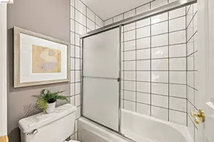 507 Wickson Ave, Oakland, CA 94610 - Photo 17