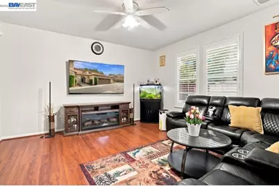 44 Alonsa Ln, Mountain House, CA 95391 - Photo 9