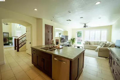 1510 Sunrise Dr, Gilroy, CA 95020 - Photo 13