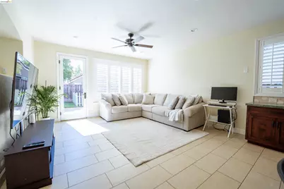 1510 Sunrise Dr, Gilroy, CA 95020 - Photo 9