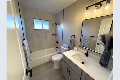 2188 Jacqueline Dr, Pittsburg, CA 94565 - Photo 9