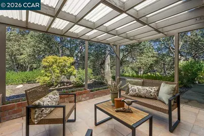 2877 Ptarmigan Dr #2, Walnut Creek, CA 94595 - Photo 25