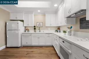2877 Ptarmigan Dr, Walnut Creek, CA 94595 - Photo 11