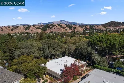 2877 Ptarmigan Dr #2, Walnut Creek, CA 94595 - Photo 33