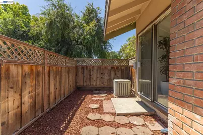 808 N Jackson Ave, San Jose, CA 95133 - Photo 23