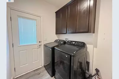 2702 Pueblo Creek, Hayward, CA 94545 - Photo 11