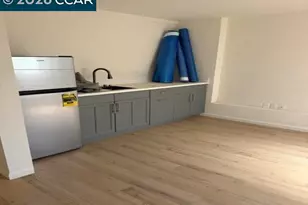 4809 Walnut St, Oakland, CA 94619 - Photo 11