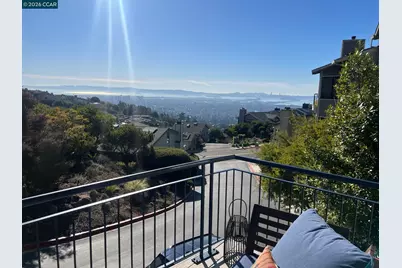 5 Schooner Hill, Oakland, CA 94618 - Photo 3