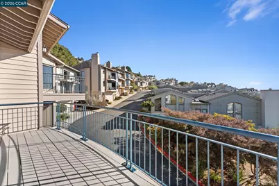 5 Schooner Hill, Oakland, CA 94618 - Photo 35