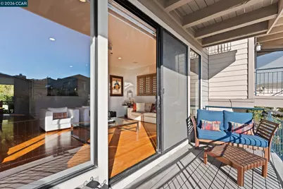 5 Schooner Hill, Oakland, CA 94618 - Photo 15