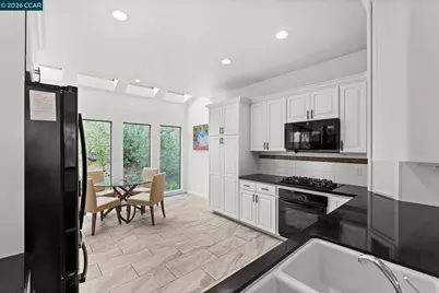 5 Schooner Hill, Oakland, CA 94618 - Photo 23
