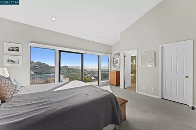 5 Schooner Hill, Oakland, CA 94618 - Photo 33
