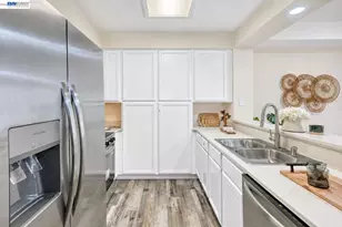 410 1st St, San Jose, CA 95112 - Photo 5