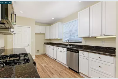 2841 Sunset Ln, Antioch, CA 94509 - Photo 5