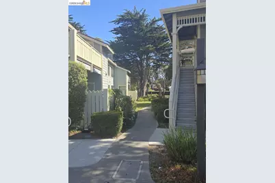 202 Shoreline Ct, Richmond, CA 94804 - Photo 5