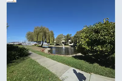 202 Shoreline Ct, Richmond, CA 94804 - Photo 33