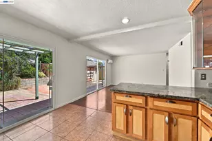 33438 University Dr, Union City, CA 94587 - Photo 17