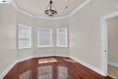 2244 20th St, Oakland, CA 94606 - Photo 11