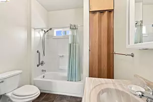 1926 14th Ave, Oakland, CA 94606 - Photo 19