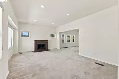 1926 14th Ave, Oakland, CA 94606 - Photo 3