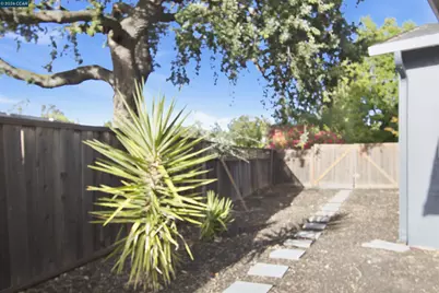 1412 Delaware Dr, Concord, CA 94521 - Photo 29