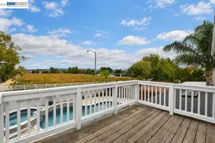 18 Pinenut Ct, Oakley, CA 94561 - Photo 31