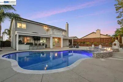 18 Pinenut Ct, Oakley, CA 94561 - Photo 5