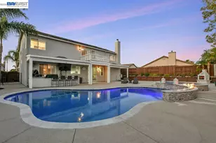 18 Pinenut Ct, Oakley, CA 94561 - Photo 5