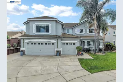 18 Pinenut Ct, Oakley, CA 94561 - Photo 1