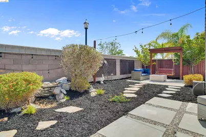 7364 Bay Harbor Way, Discovery Bay, CA 94505 - Photo 35