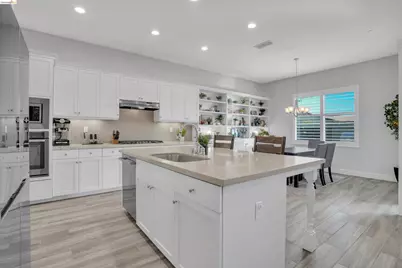 7364 Bay Harbor Way, Discovery Bay, CA 94505 - Photo 9