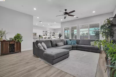 7364 Bay Harbor Way, Discovery Bay, CA 94505 - Photo 13