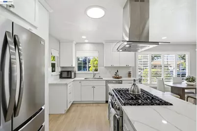 2394 Tahiti St, Hayward, CA 94545 - Photo 15