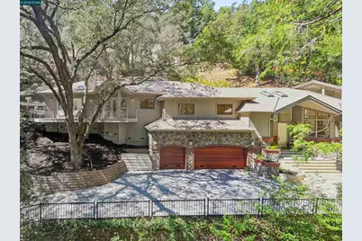 11 Redwood Cir, Lafayette, CA 94549 - Photo 1