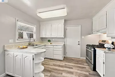 5946 Cinnabar Ct, Newark, CA 94560 - Photo 21
