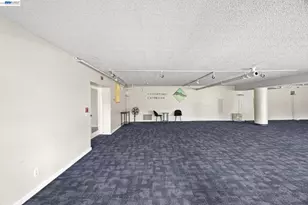 7070 Rainbow Dr, San Jose, CA 95129 - Photo 23