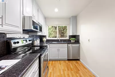 7070 Rainbow Dr #9, San Jose, CA 95129 - Photo 7