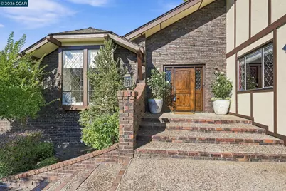 945 Stow Ln, Lafayette, CA 94549 - Photo 7