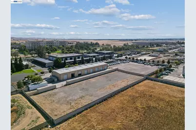 2920 Industrial Ct, Fairfield, CA 94533 - Photo 11