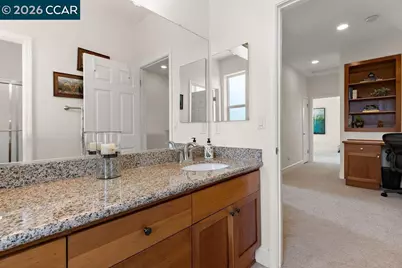 240 Explorer Way, Martinez, CA 94553 - Photo 31