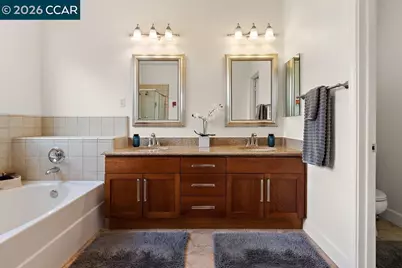 240 Explorer Way, Martinez, CA 94553 - Photo 27