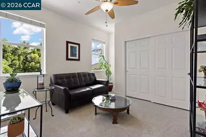 240 Explorer Way, Martinez, CA 94553 - Photo 33
